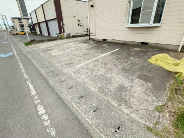 マウンテンハイツの駐車場