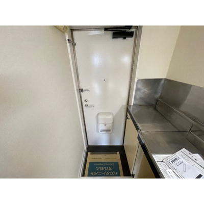 【玄関】 | デイジー