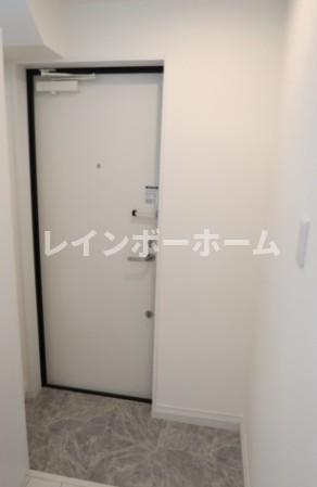 T’ｓ　Ｃｕｏｒｅ柴又の玄関