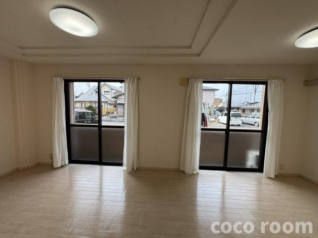 クレッシェンドの居間・リビング