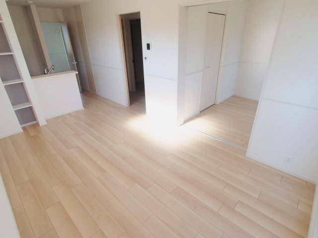 サニーサイド　Bの居間・リビング