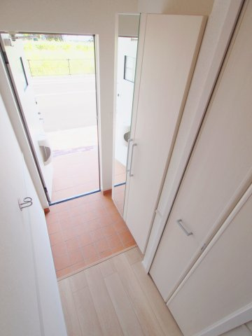 サニーサイド　Bの玄関