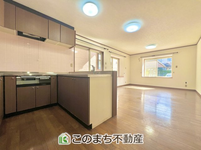 宇都宮市上戸祭町　中古戸建のキッチン