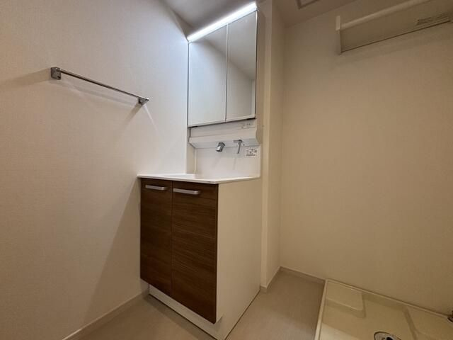 リブリ・曳舟の洗面所