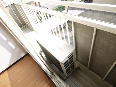 山陽コーポ豊成のバルコニー