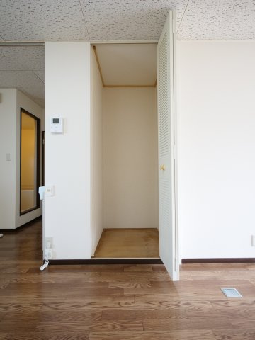 山陽コーポ豊成のバルコニー