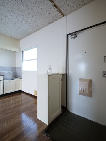 山陽コーポ豊成の玄関|※写真は別の部屋のものです。