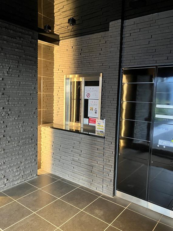 シーズクロノス蒲田のエントランス