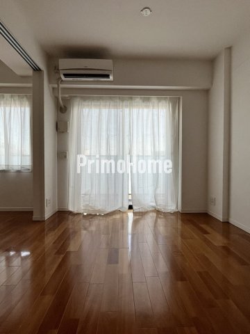 アデニウム東日本橋の居間・リビング