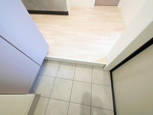 MID　WEST１の玄関