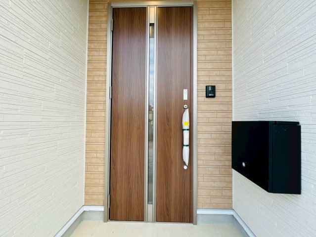 ♥♥糸満市喜屋武　第6-２号棟（全3棟）の玄関|現地撮影2026.1
いつでも内覧可能です