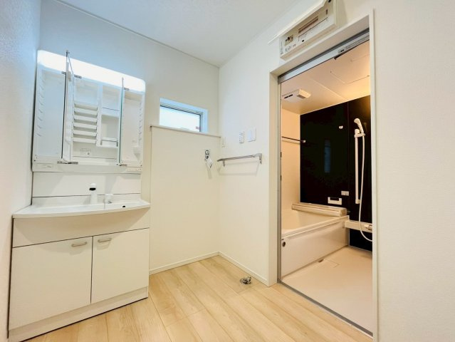 ♥♥糸満市喜屋武　第6-２号棟（全3棟）の独立洗面台|現地撮影2026.1
いつでも内覧可能です