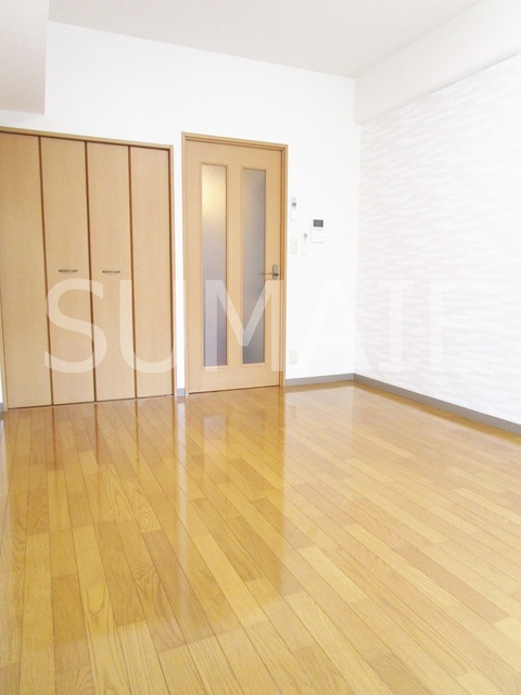 ソフィアコートの居間・リビング|角部屋です☆