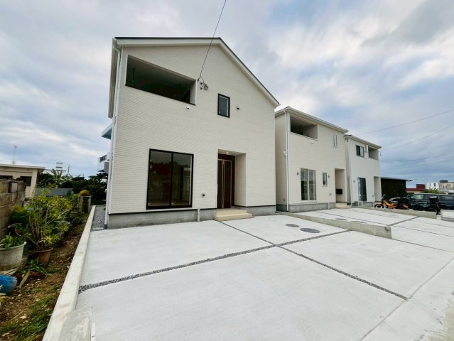 ♥♥糸満市喜屋武　第6-3号棟（全3棟）の駐車場