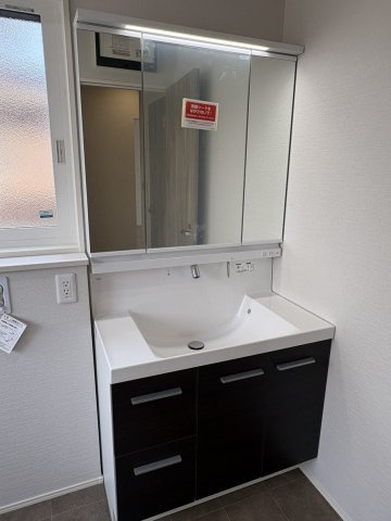 タマタウン いわき泉町の独立洗面台