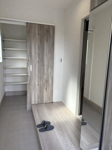 タマタウン いわき泉町の玄関