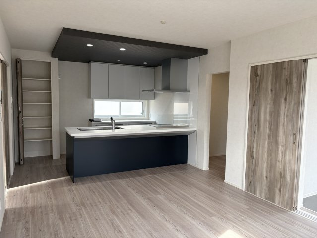 タマタウン いわき泉町の居間・リビング