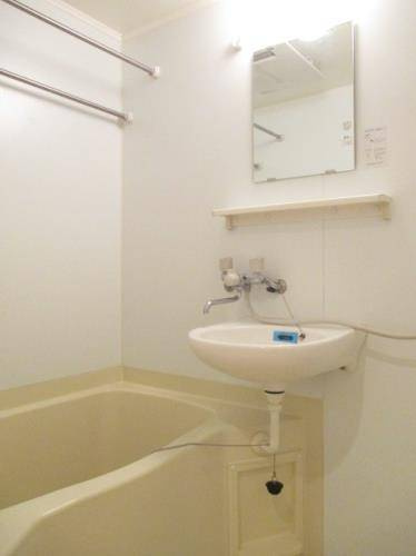 HF駒沢公園レジデンス　ネット無料　オール電化　オートロックの浴室