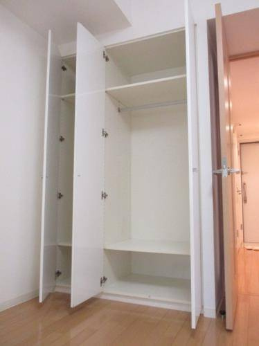 HF駒沢公園レジデンス　ネット無料　オール電化　オートロックの収納