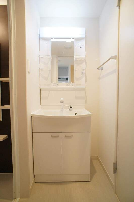 リブリトーカク SAITAMAの独立洗面台