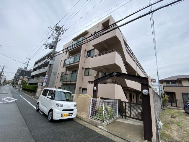 イスズハイツベル芦屋パート2の外観