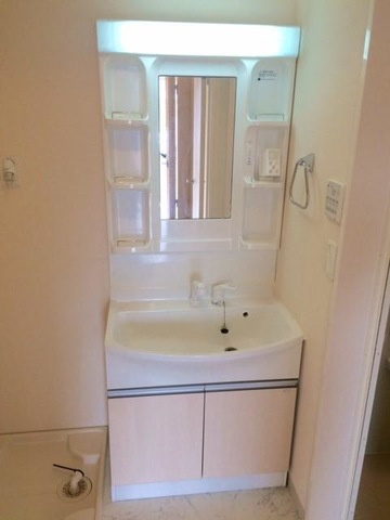 Ｖｉｌｌｅｔｔａ辻堂元町の独立洗面台|洗髪洗面化粧台