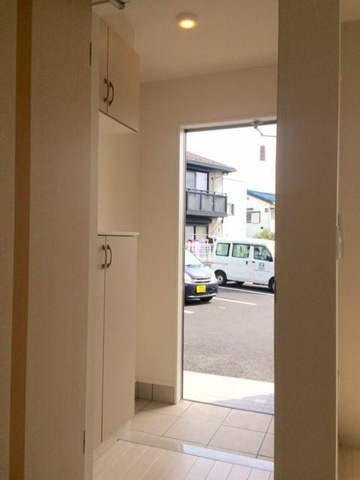 Ｖｉｌｌｅｔｔａ辻堂元町の玄関|玄関・シューズボックス