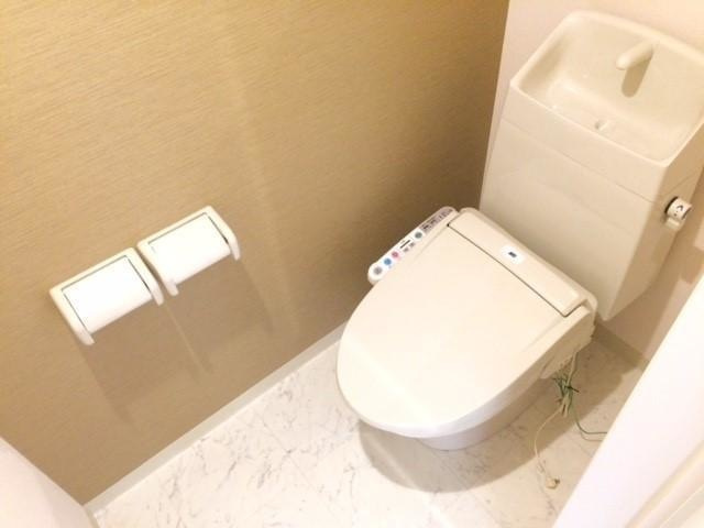 Ｖｉｌｌｅｔｔａ辻堂元町のトイレ|シャワー付トイレ