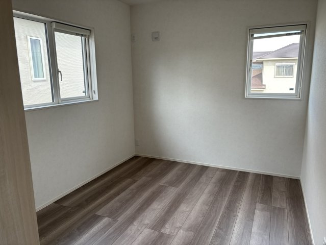 タマタウン いわき泉町の洋室