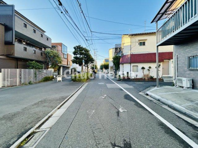【前面道路含む現地写真】 | 葛飾区お花茶屋2丁目中古住宅 | 全面道路