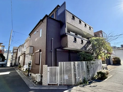 【外観】 | 葛飾区お花茶屋2丁目中古住宅 | 2014年7月築・角地につき日当たり・通風良好