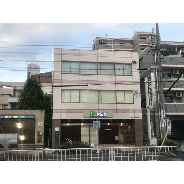 隼人町店舗事務所の外観