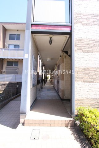 レオパレスソレイユのエントランス