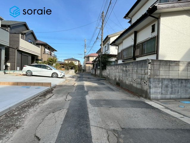 狭山富士見14期　新築戸建　ハートフルタウンの前面道路含む現地写真|１月２６日撮影