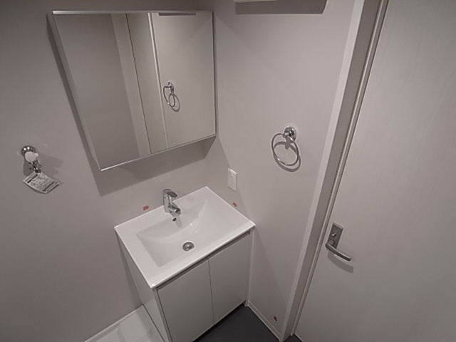 神戸市兵庫区東出町３丁目のアパートの洗面所|洗面