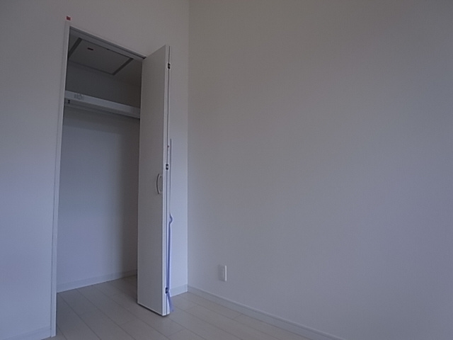 神戸市兵庫区東出町３丁目のアパートの収納|クローゼット