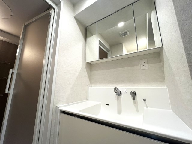 姪浜パークホームズの独立洗面台