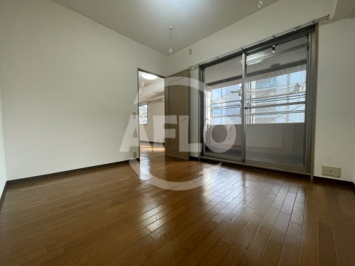 セレッソコート中之島南　 西船場小学校の居間・リビング|セレッソコート中之島南　リビング