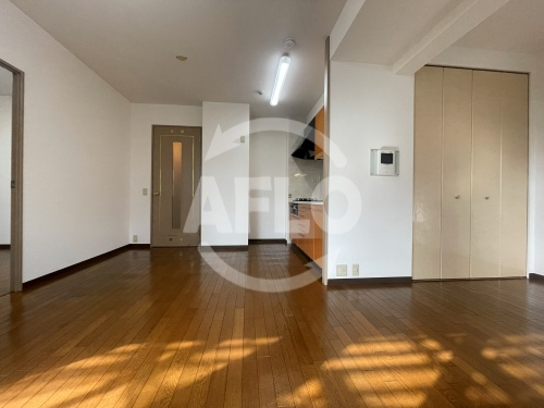 セレッソコート中之島南　 西船場小学校の居間・リビング|セレッソコート中之島南　リビング