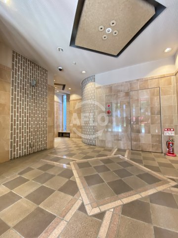 セレッソコート中之島南　 西船場小学校のロビー|セレッソコート中之島南　ロビー