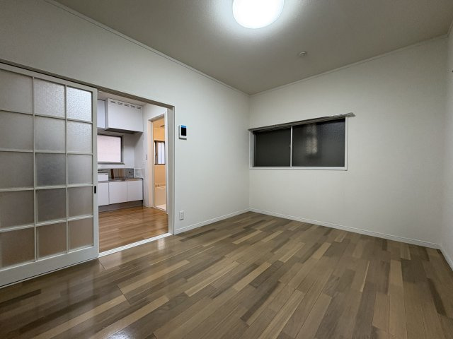 池田戸建ての居間・リビング