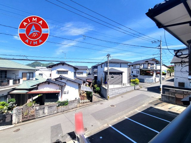 福岡市東区香住ケ丘4丁目第5-2棟（1号棟）の展望|窓から緑が見える物件も魅力的です。