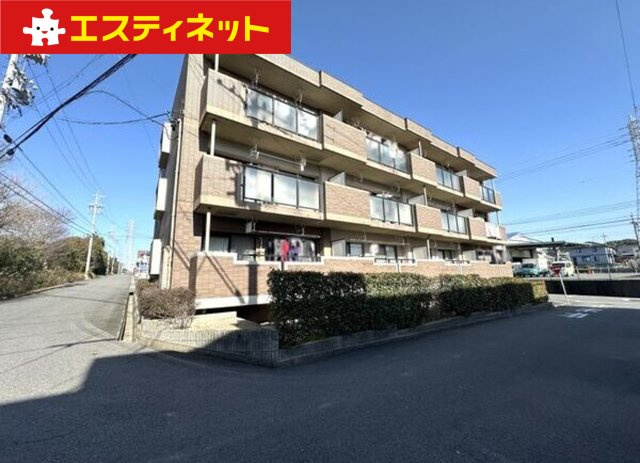 ロイヤルヒルズ山代弐番館の外観