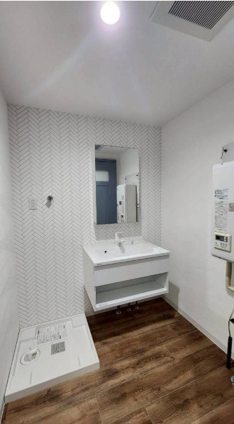 河原町スカイマンションの洗面所