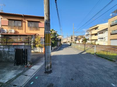 アムールグランデ嵐山の周辺|前面道路
