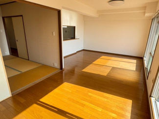 【居間・リビング】 | ライオンズマンション千代田弐番館