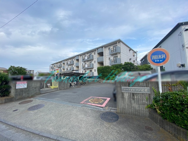 藤沢市辻堂新町３丁目の賃貸マンションのエントランス