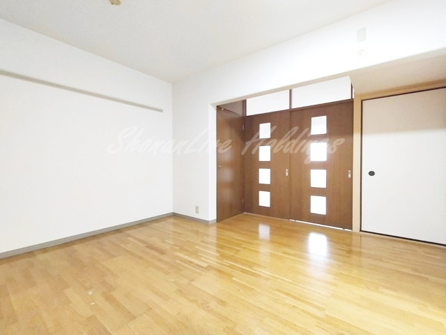 藤沢市辻堂新町３丁目の賃貸マンションの居間・リビング|使いやすいリビングになります♪