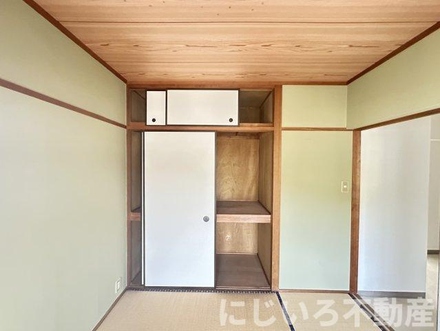 第3眉山マンションの和室