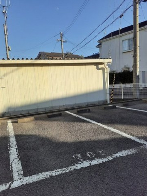 【駐車場】 | シャルム岩出 | 駐車場完備です